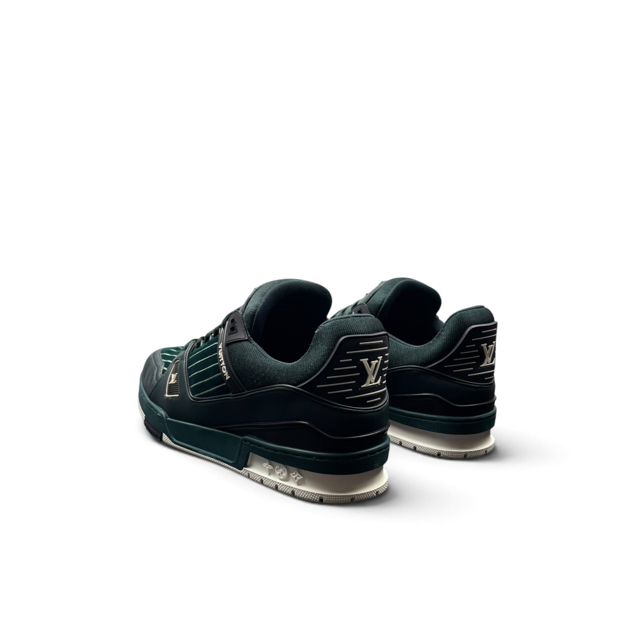 LOUIS VUITTON LV TRAINER SNEAKERS