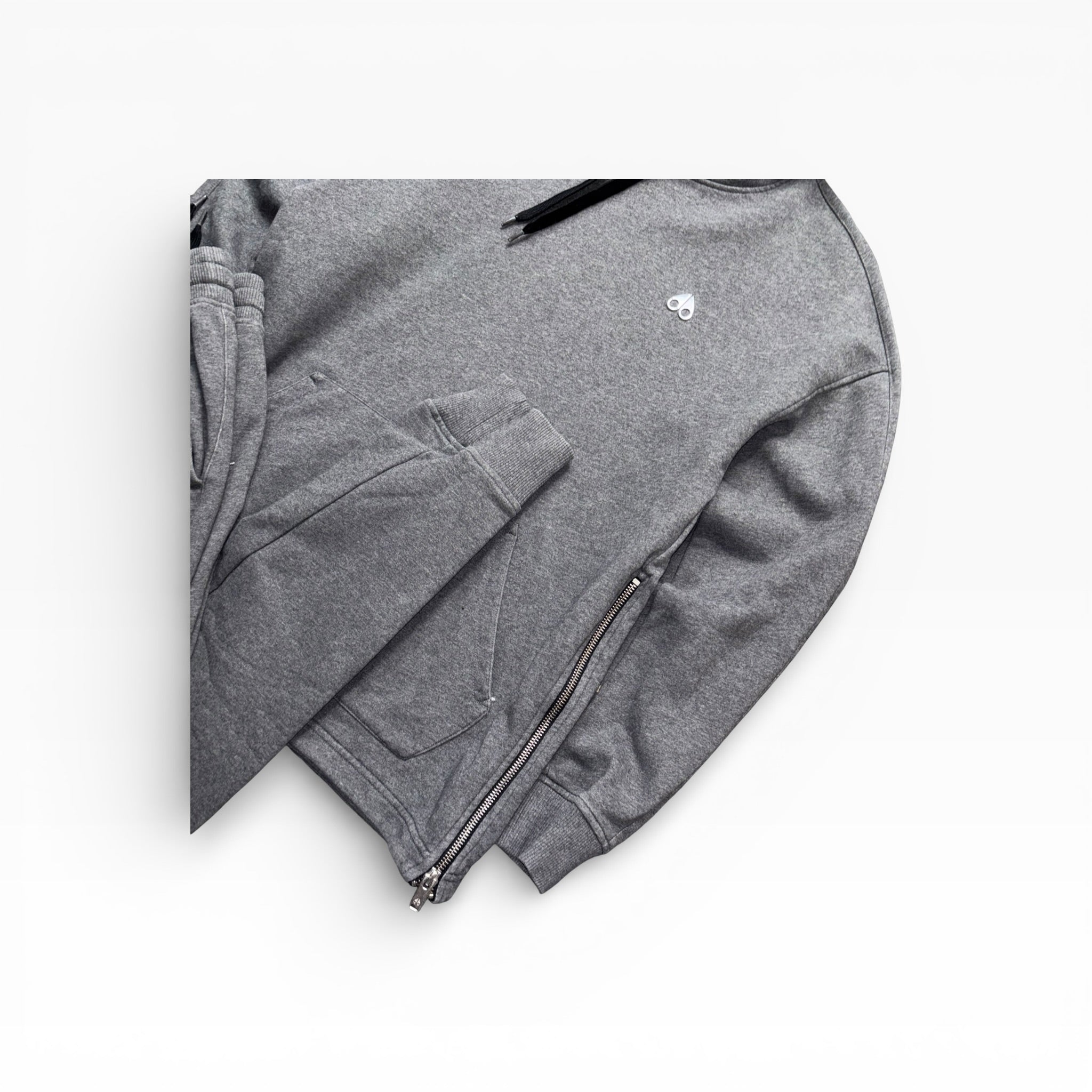 MOOSE KNUCKLES TRACKSUIT