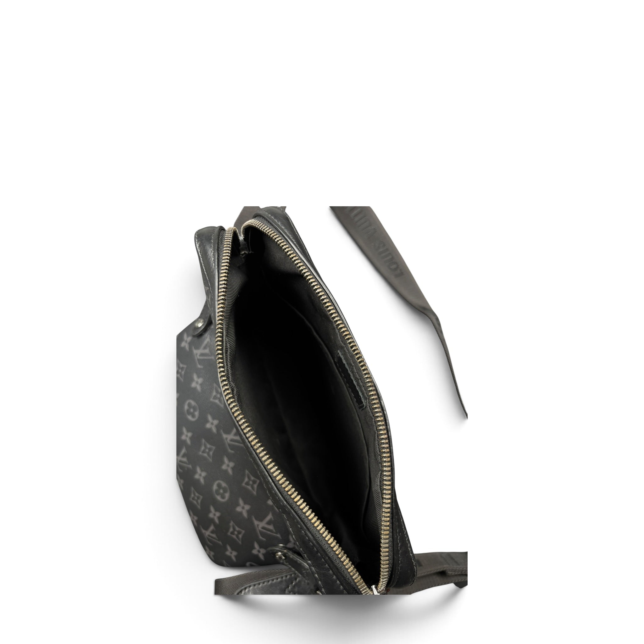 LOUIS VUITTON MONOGRAM TRIO BAG