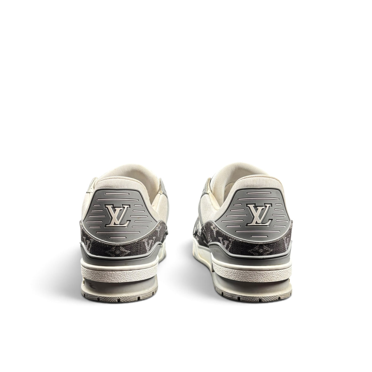 LOUIS VUITTON LV TRAINER SNEAKERS