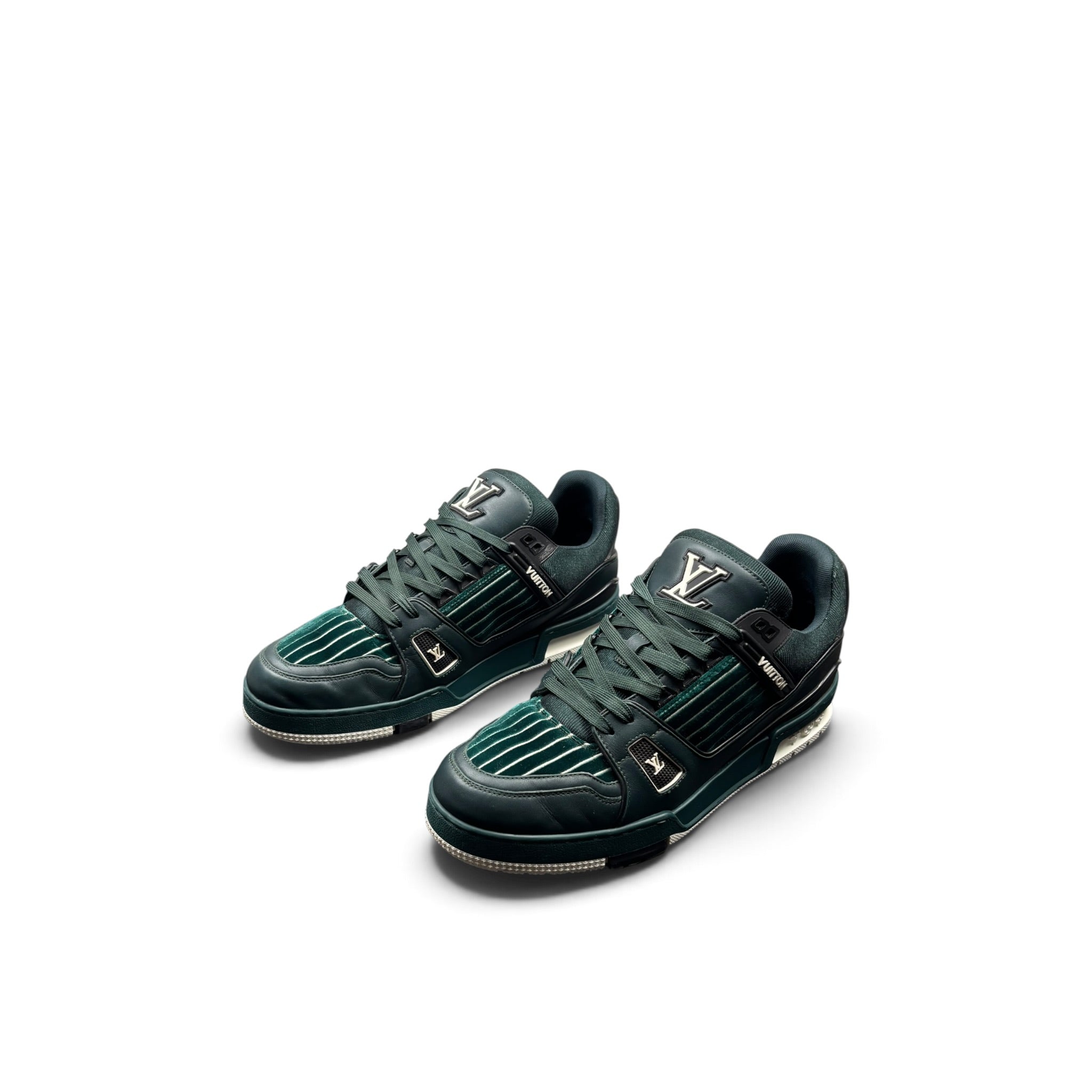 LOUIS VUITTON LV TRAINER SNEAKERS