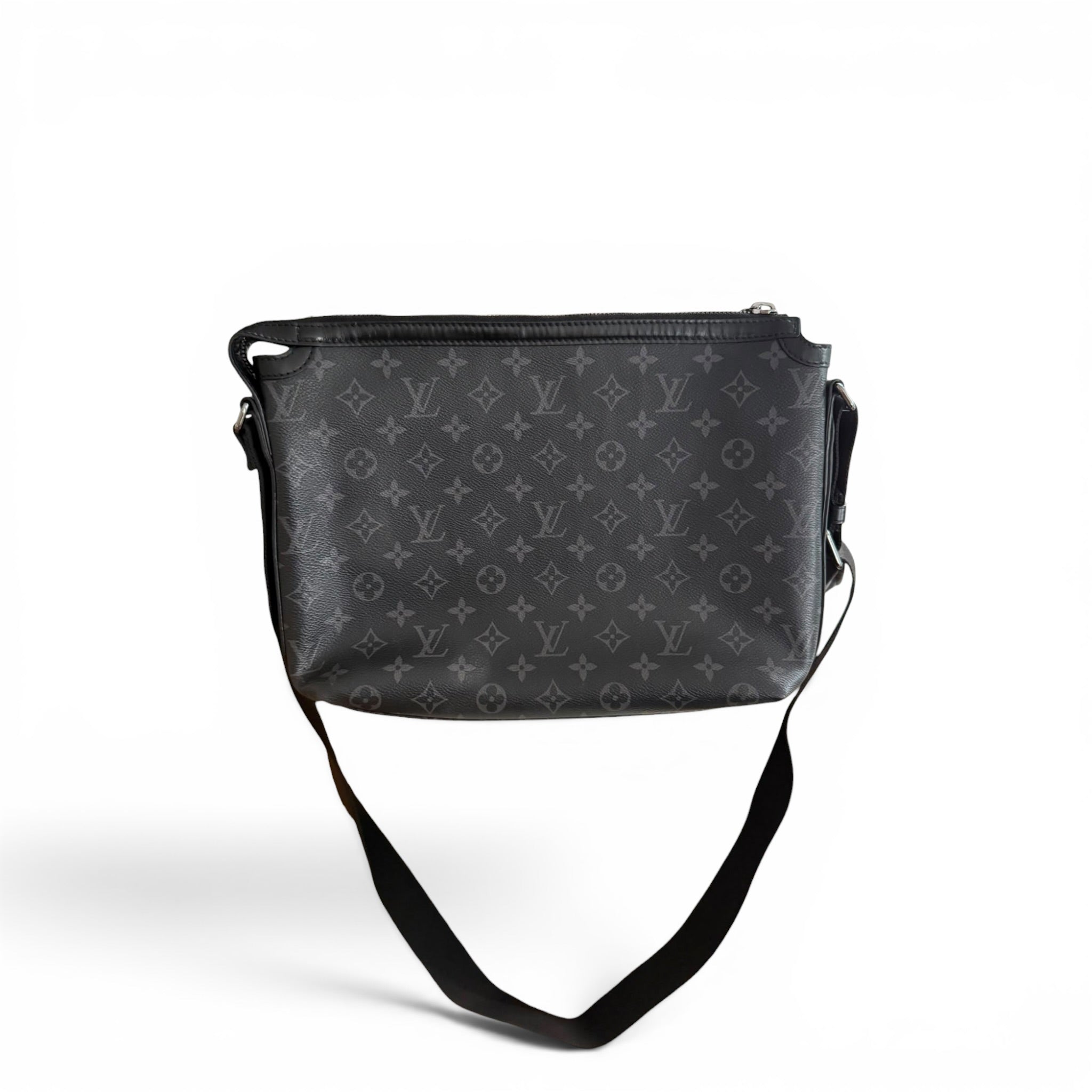 LOUIS VUITTON MESSENGER BAG