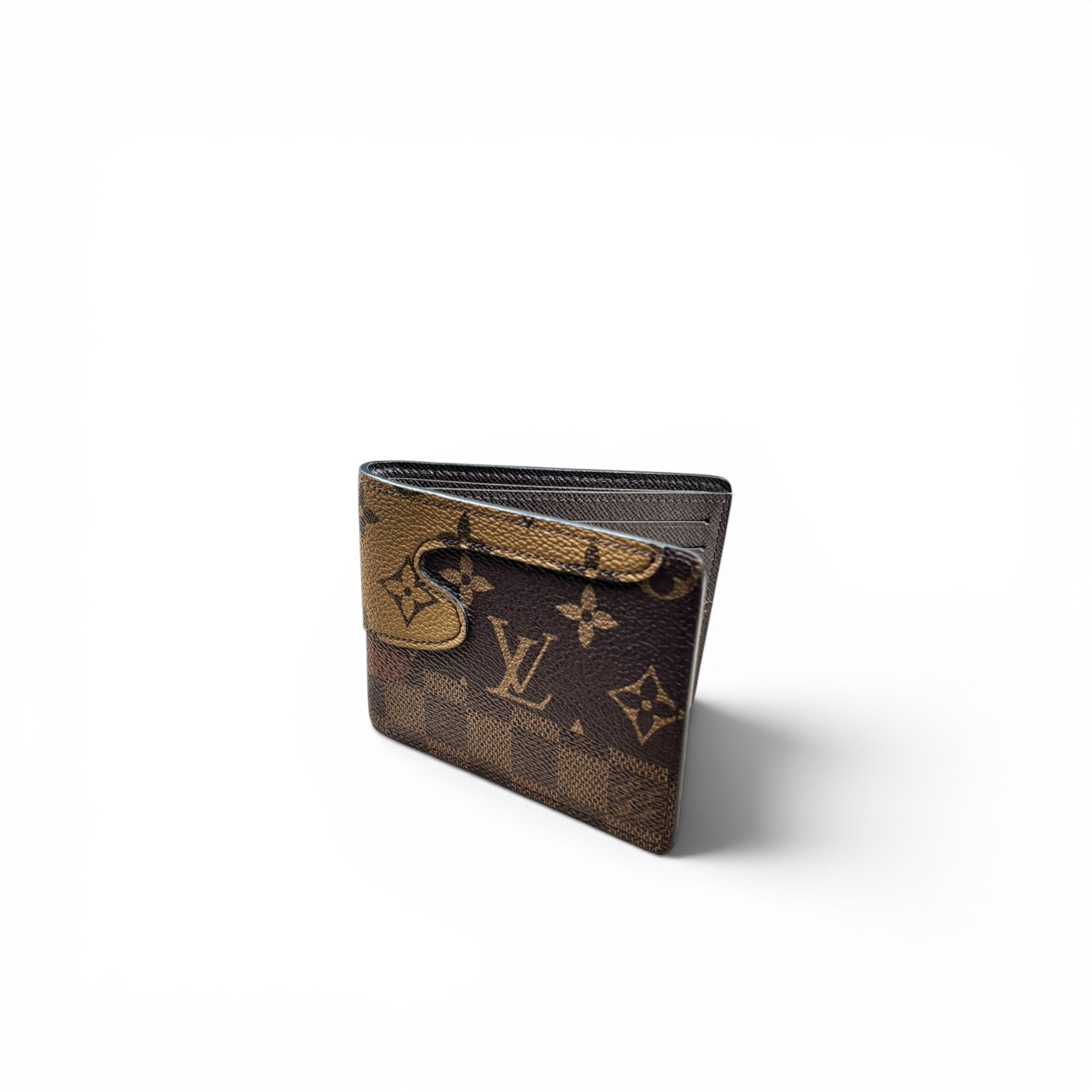 LOUIS VUITTON SLENDER WALLET