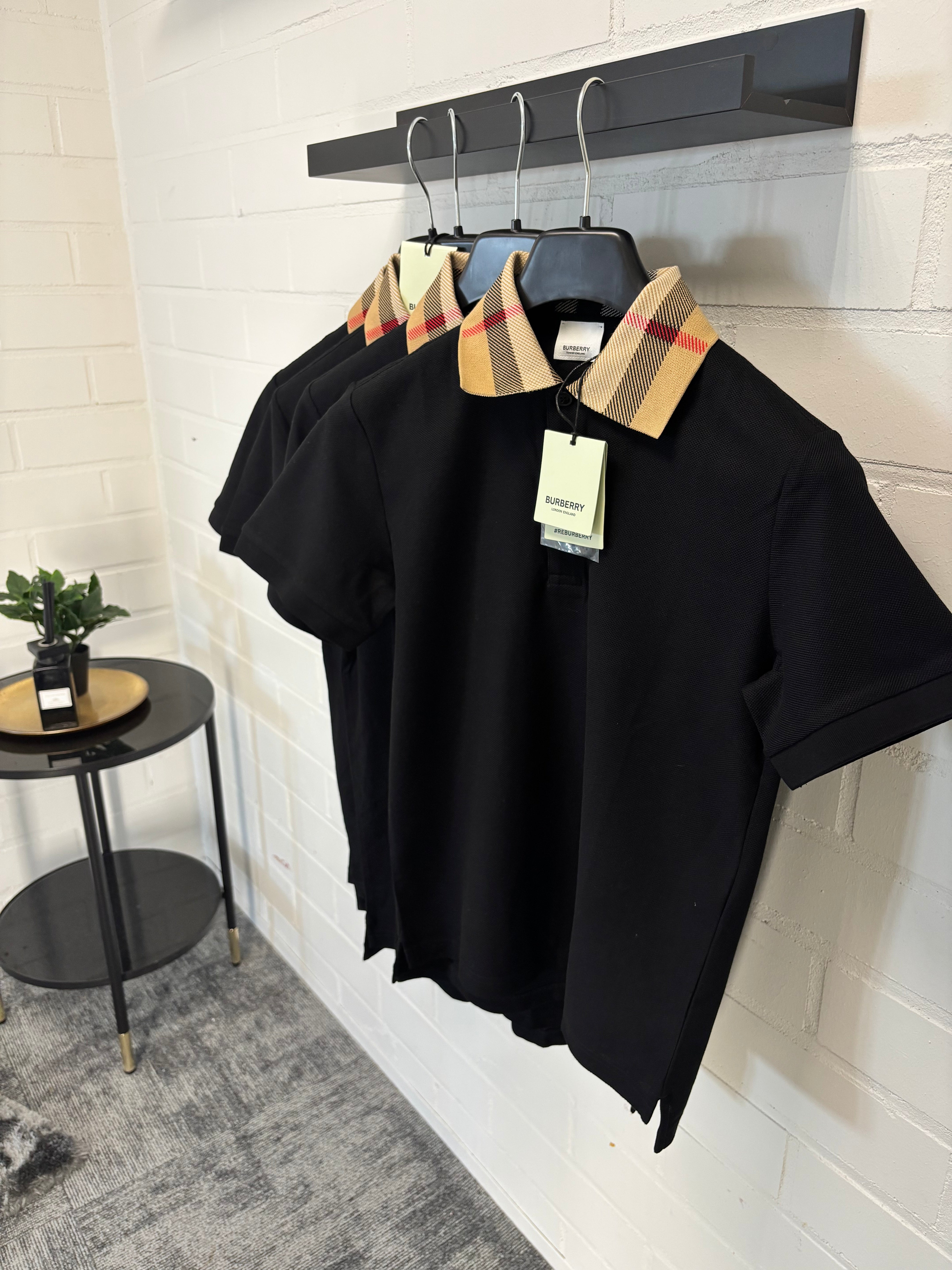 BURBERRY POLO T-SHIRT