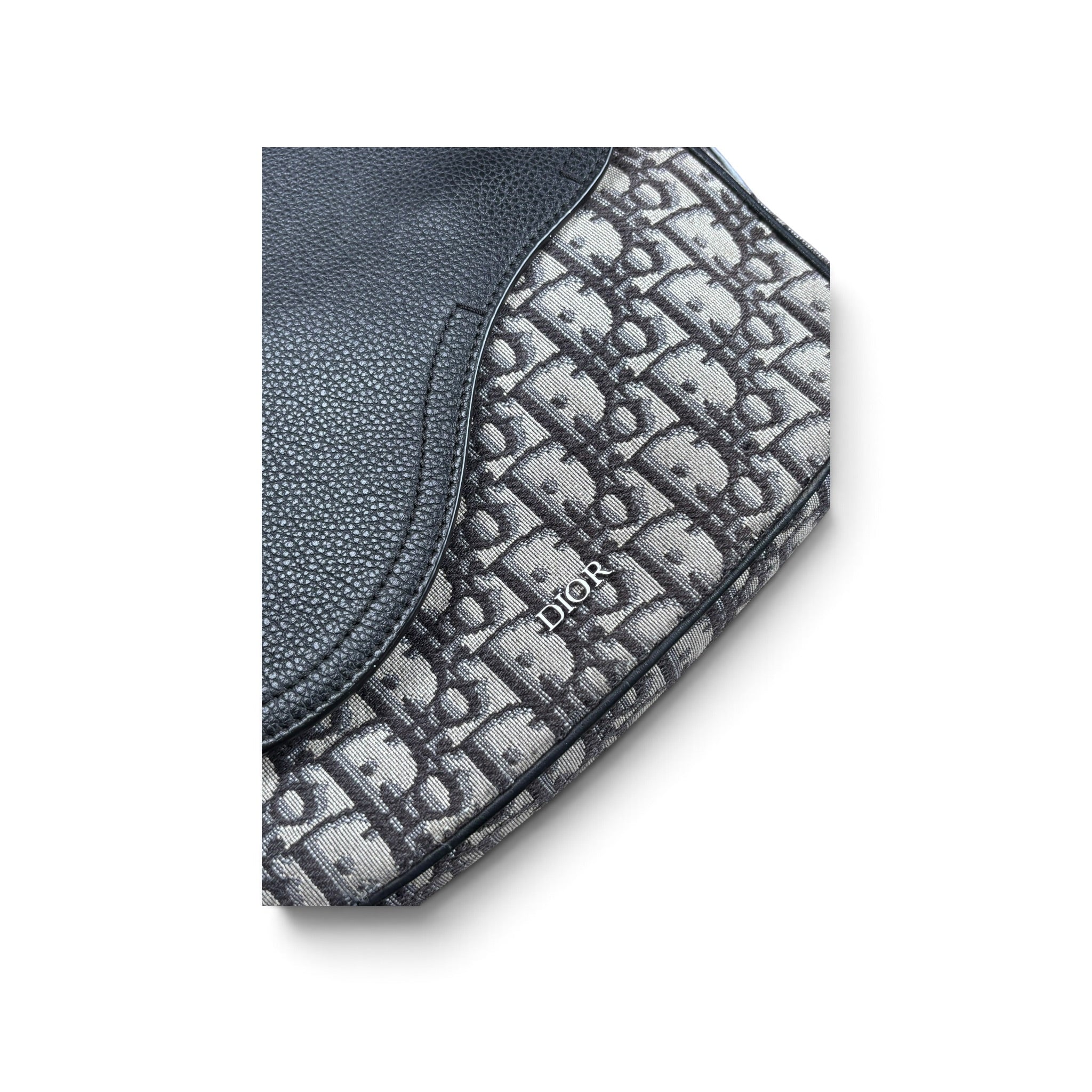 DIOR SADDLE MESSENGER BAG