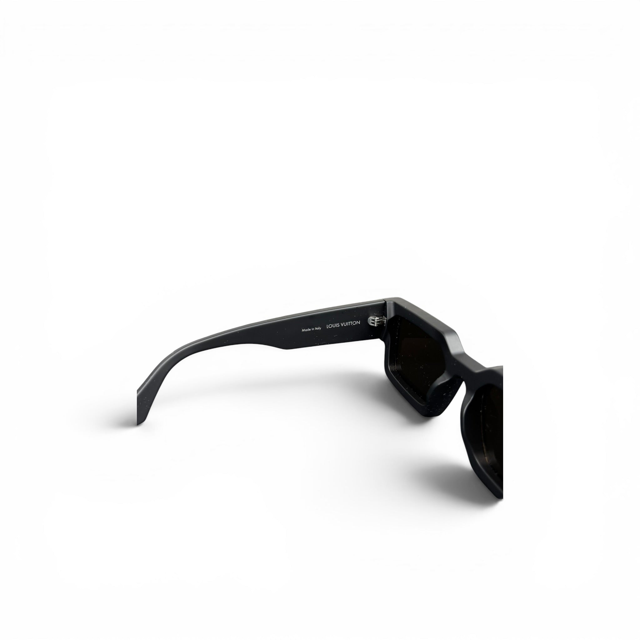 LOUIS VUITTON CLASH SQUARE SUNGLASSES