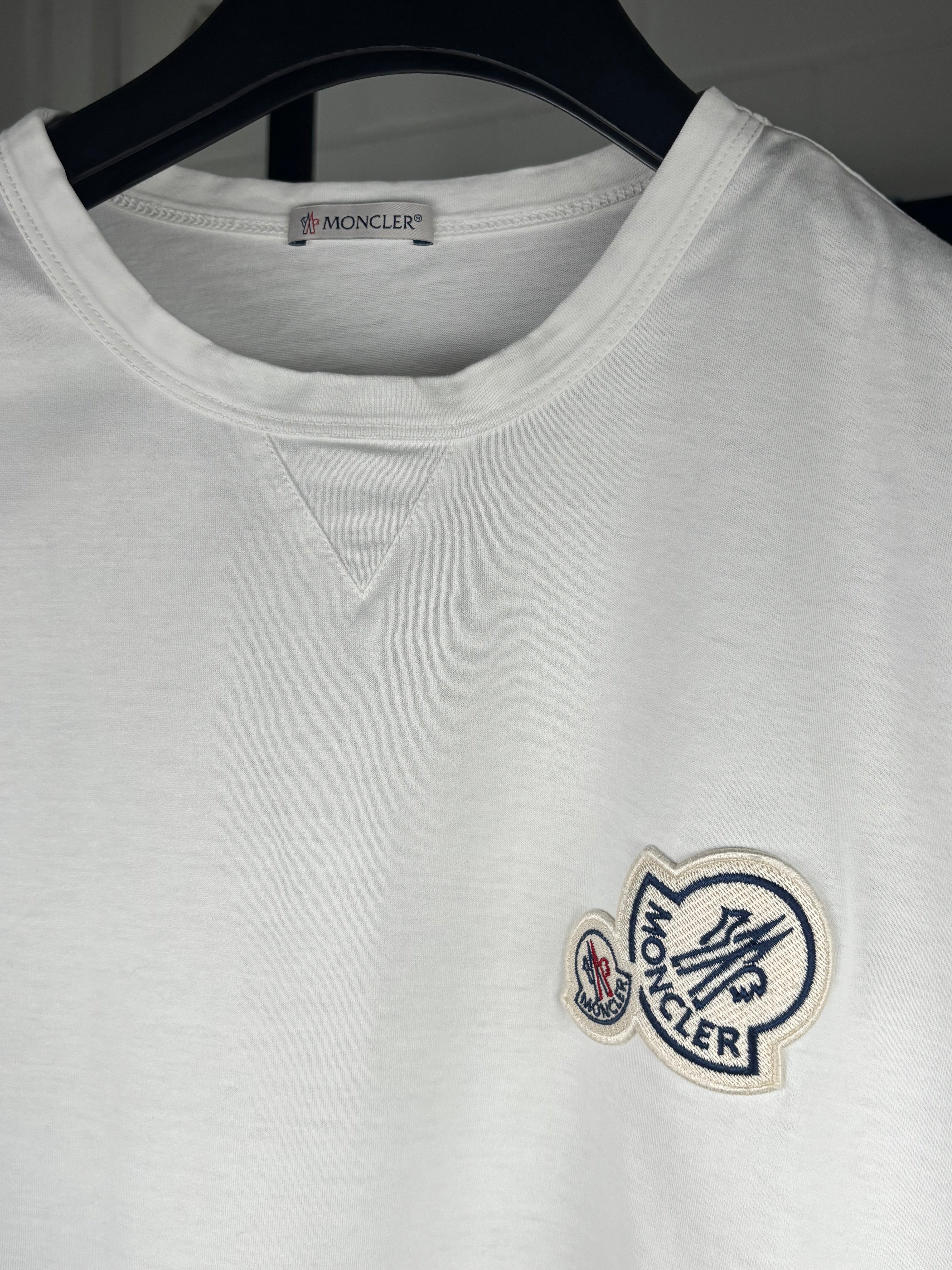 MONCLER DOUBLE LOGO T-SHIRT