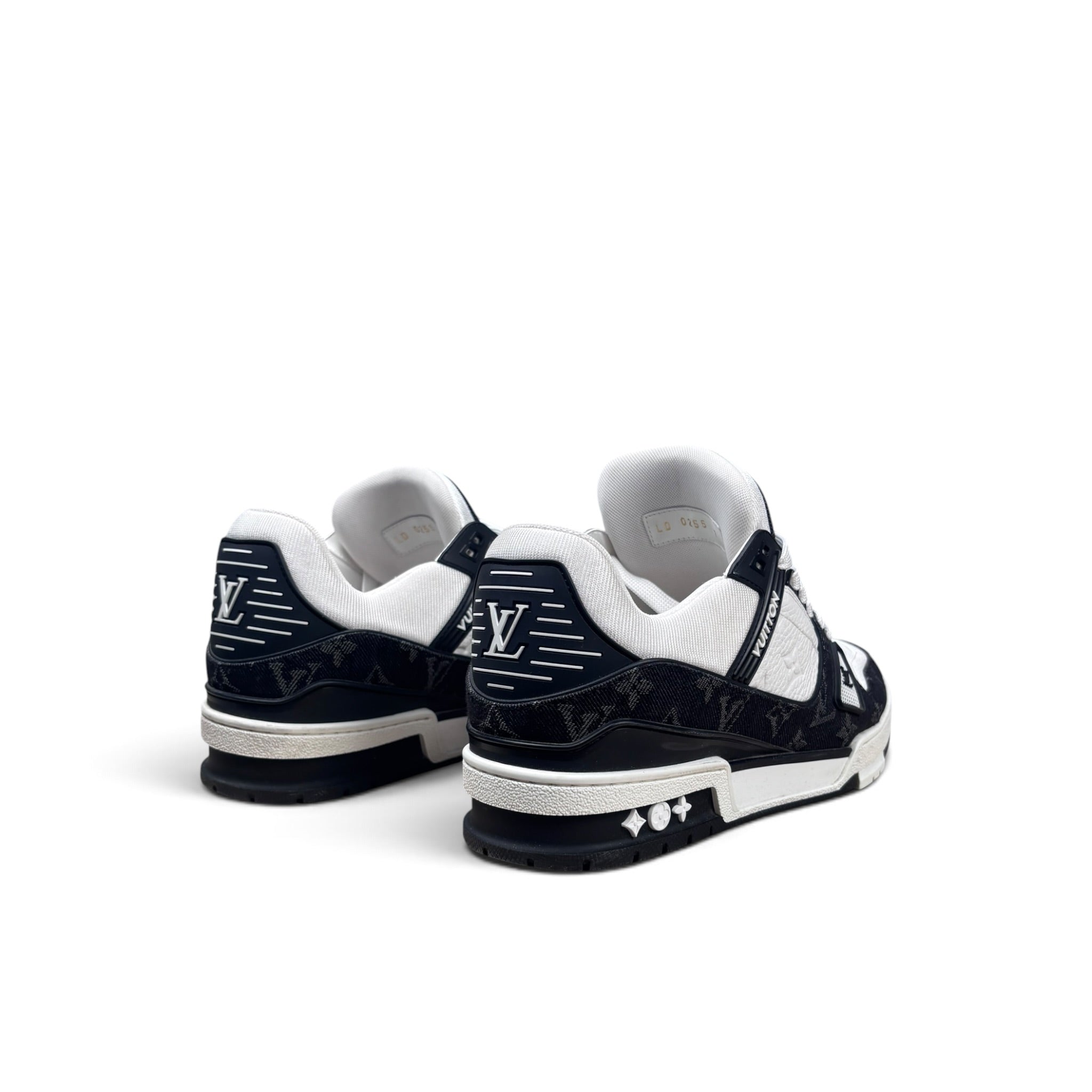 LOUIS VUITTON TRAINER SNEAKER