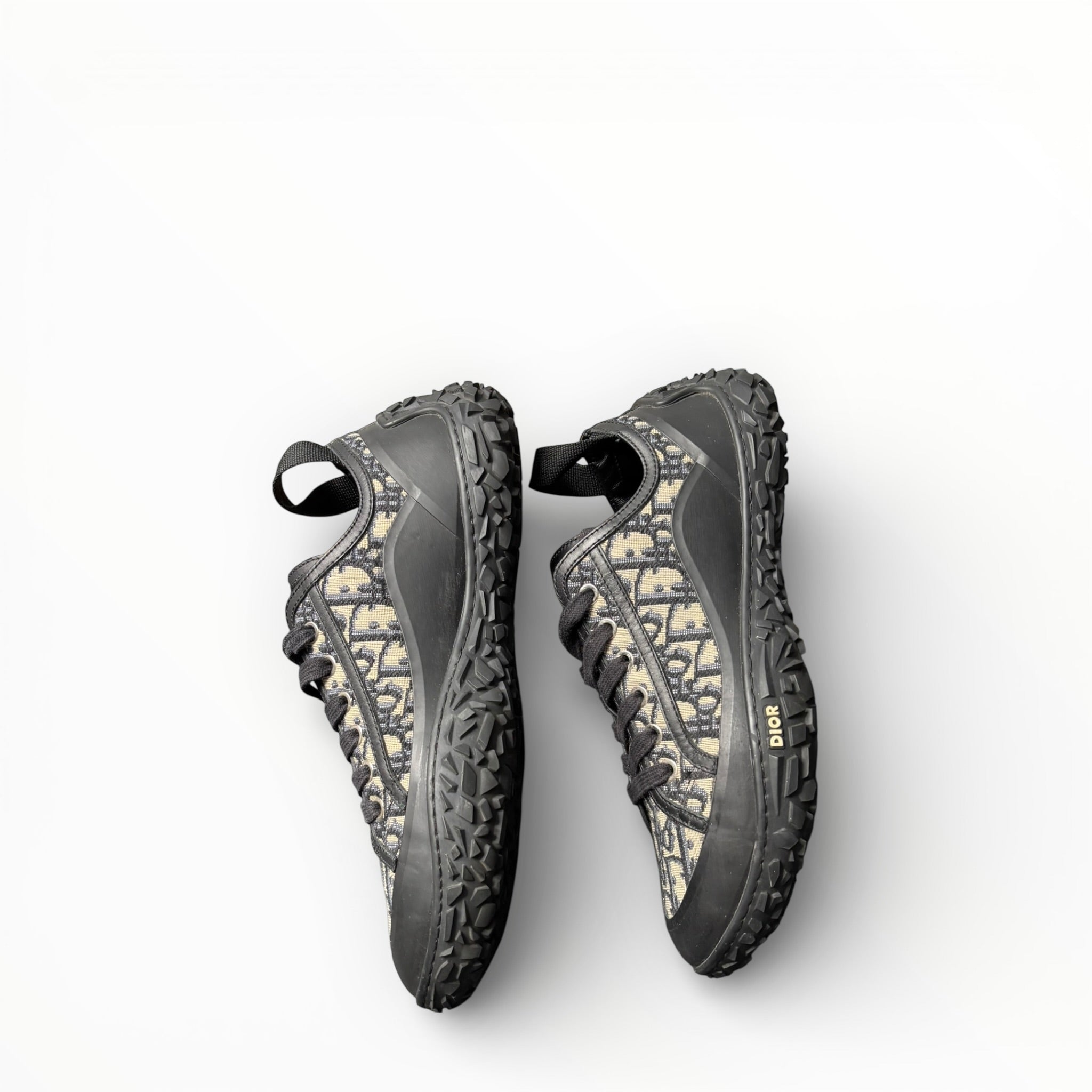 DIOR B28 SNEAKER