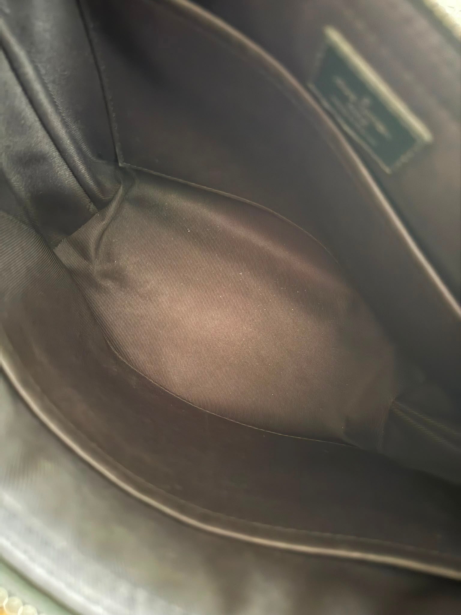 LOUIS VUITTON MESSENGER BAG
