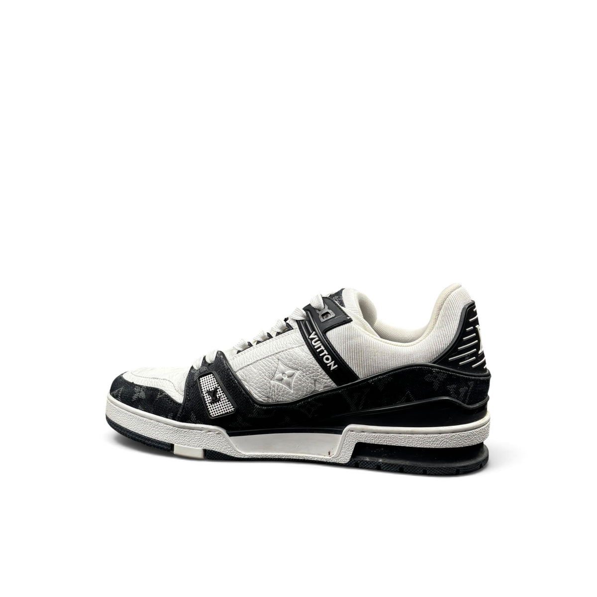 LOUIS VUITTON LV TRAINER SNEAKERS