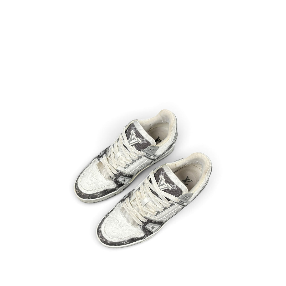 LOUIS VUITTON LV TRAINER SNEAKERS