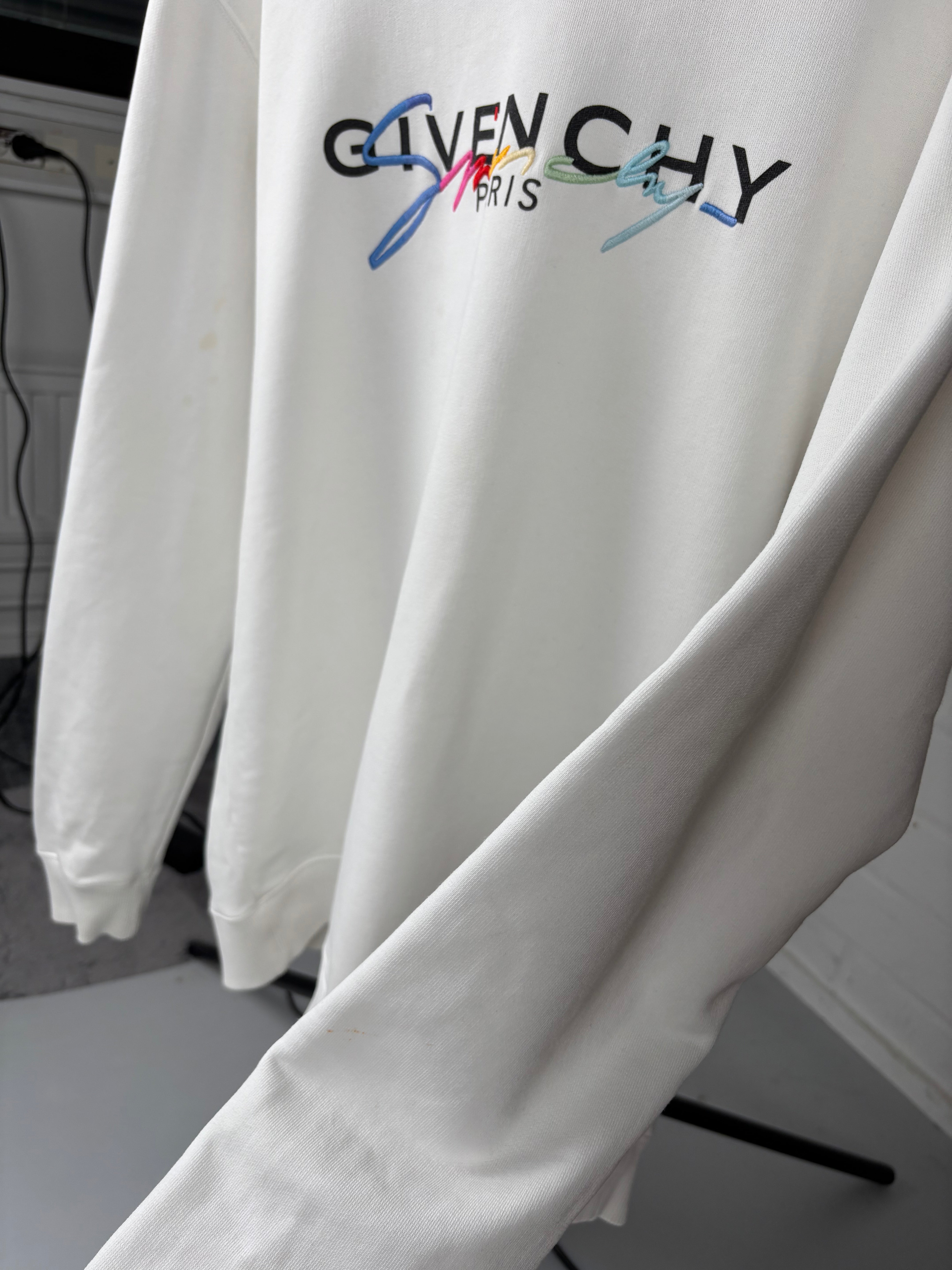 GIVENCHY RAINBOW SWEATSHIRT