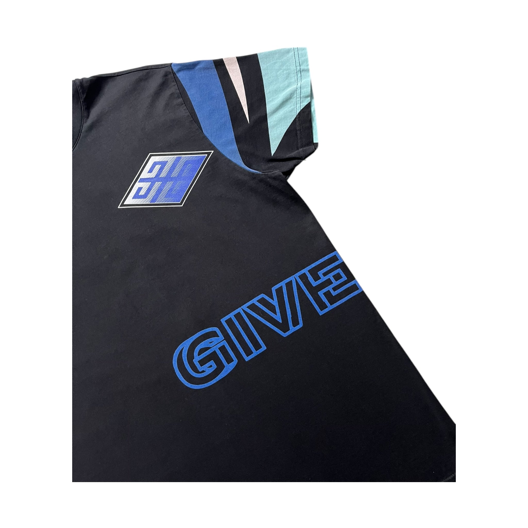 GIVENCHY T-SHIRT