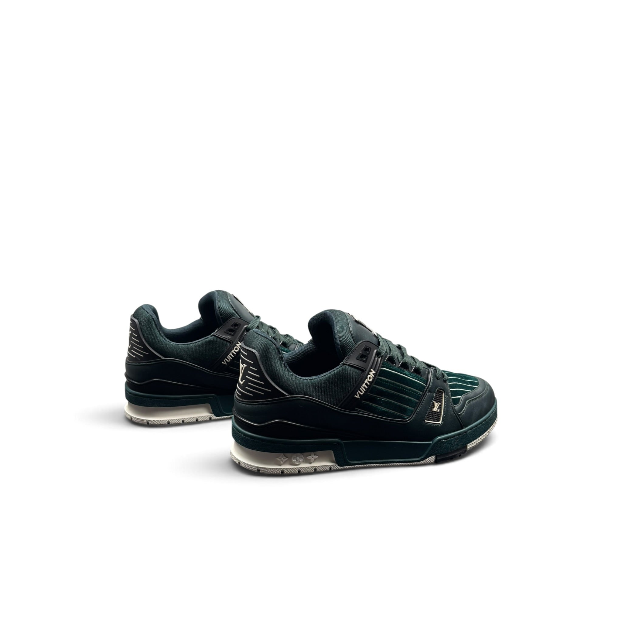 LOUIS VUITTON LV TRAINER SNEAKERS