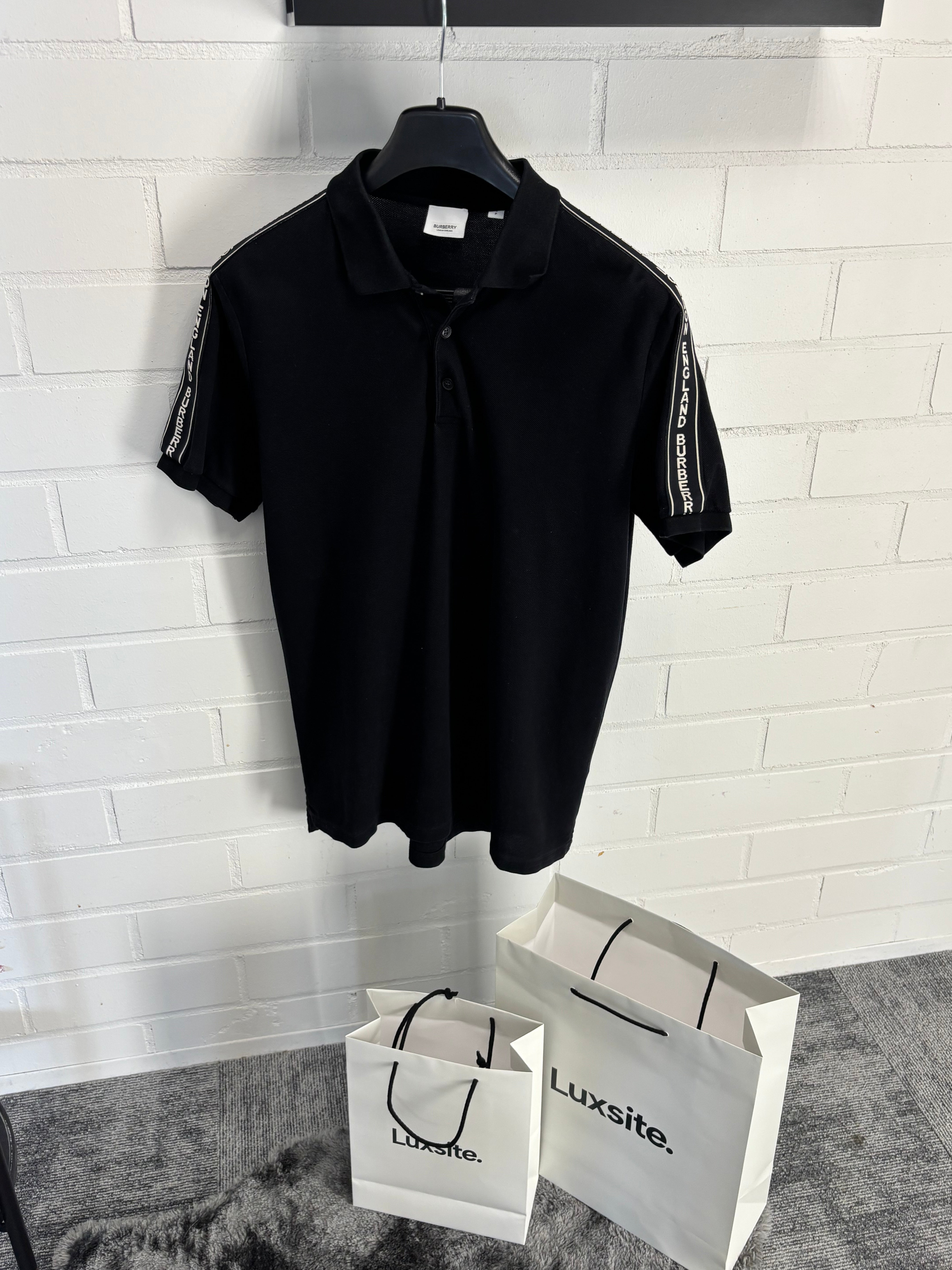 BURBERRY POLO T-SHIRT
