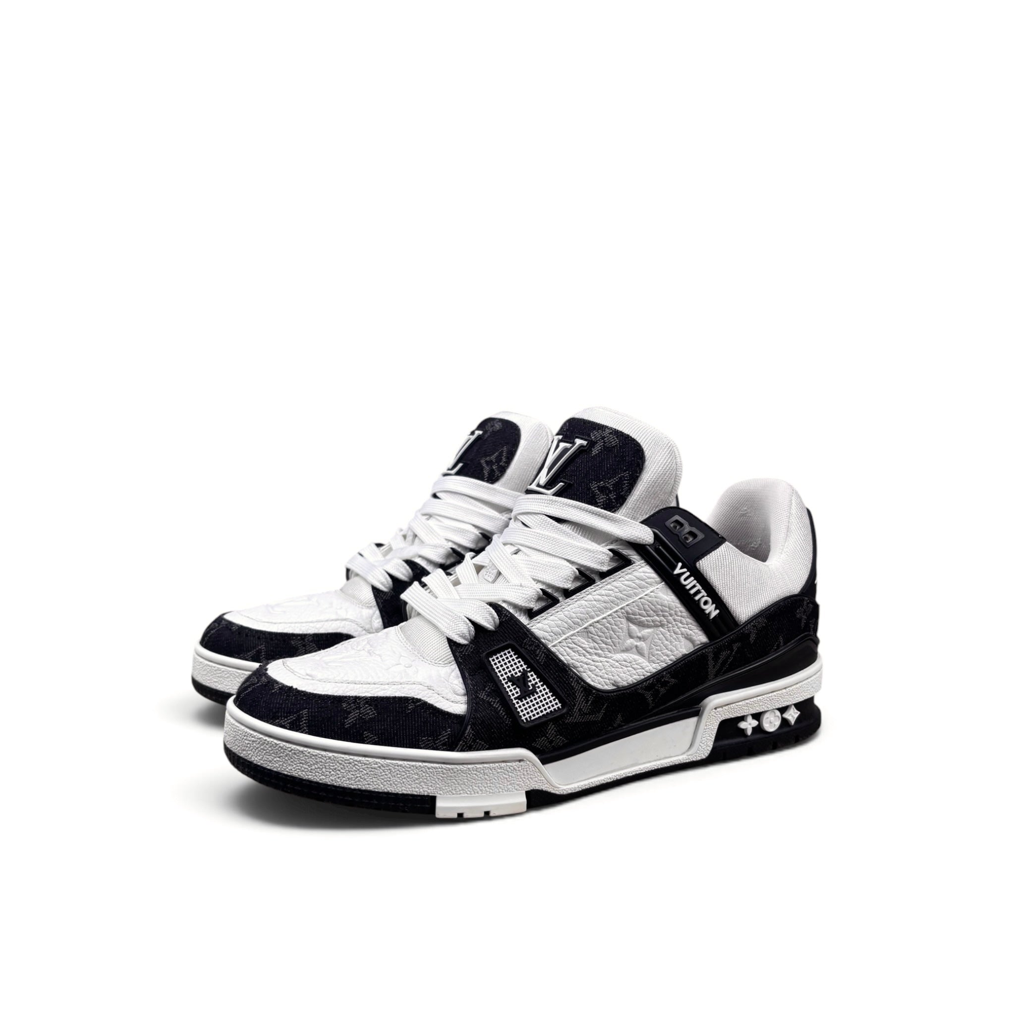 LOUIS VUITTON TRAINER SNEAKER