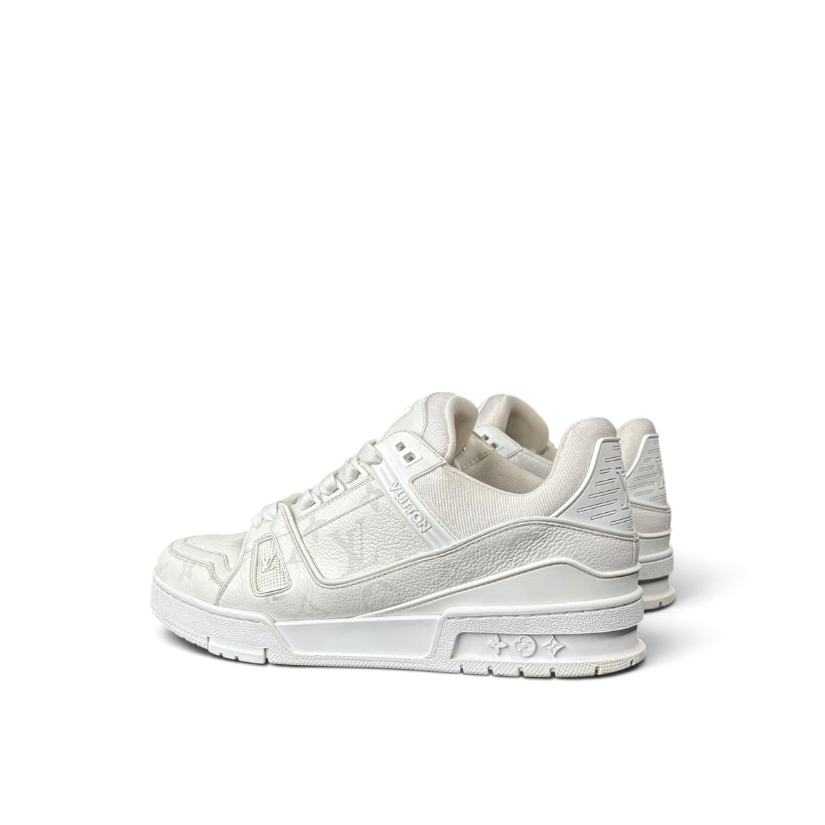 LOUIS VUITTON ALL WHITE LV TRAINER SNEAKERS